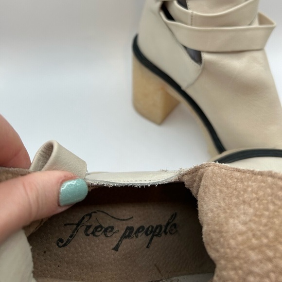 NEW 39.5 Free People Jesse Cutout Ankle Boots Leather Off-White Lug Sole Strappy - Picture 10 of 13